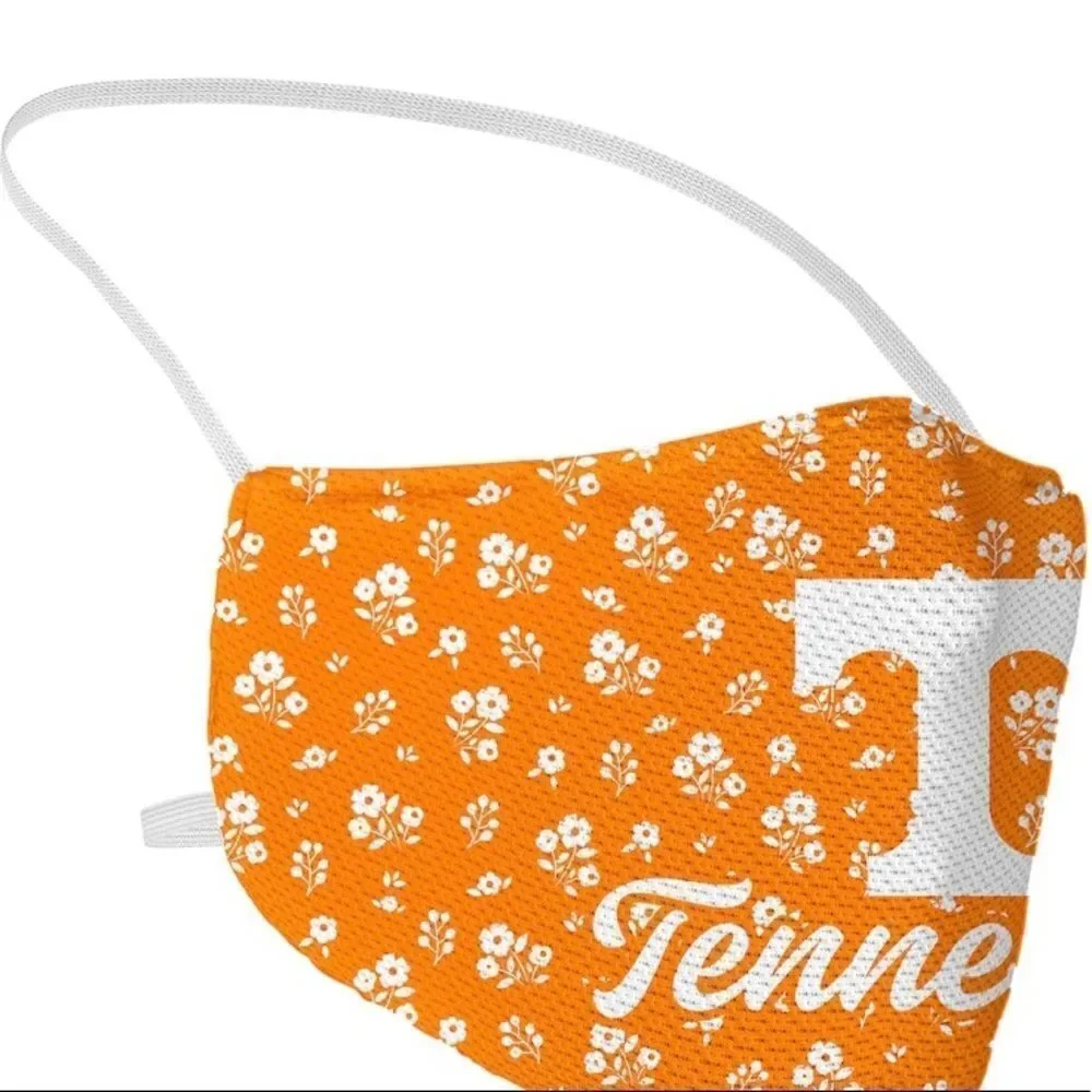 New in Package TENNESSEE VOLS VOLUNTEERS Face Covering Mask Masks Set of 3